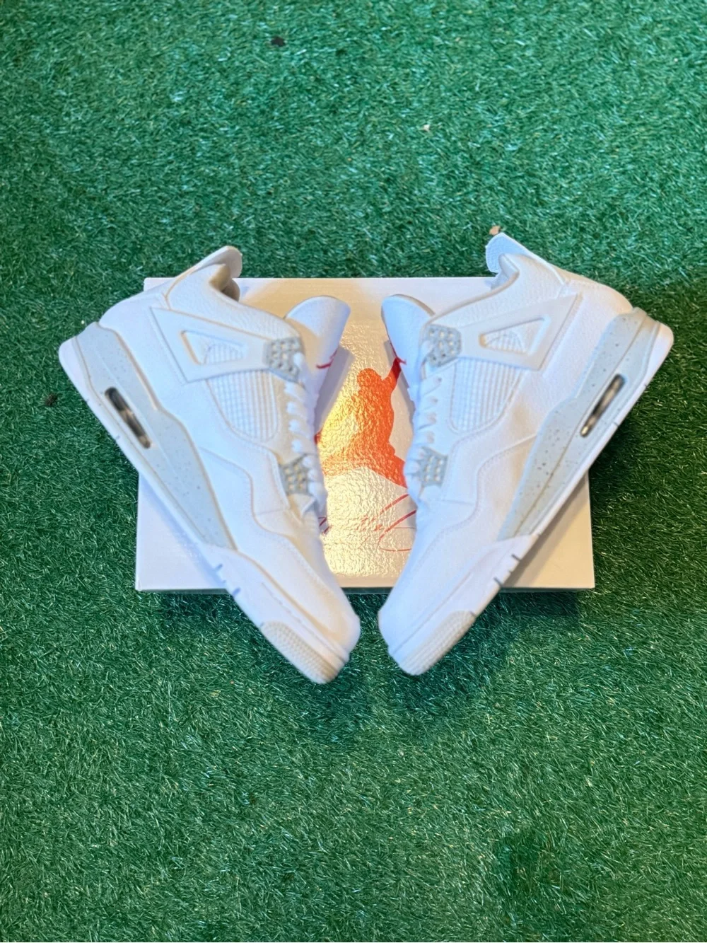 Air Jordan 4 Retro ‘White Oreo’